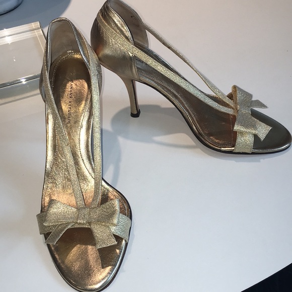 Banana Republic Shoes - Metallic gold Banana Republic heels